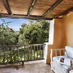 아파트 Il Giardino Degli Oleandri-4 By Interhome *